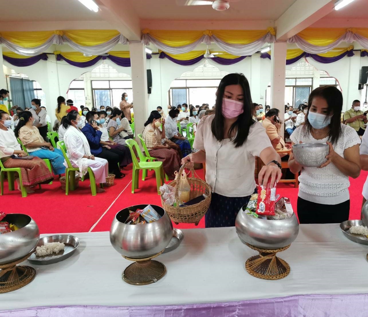 ﻿สำนักงานบังคับคดีจังหวัดศรีสะเกษ ร่วมพิธีทำบุญตักบาตร เนื่องในวันมาฆบูชา ประจำปี 2564